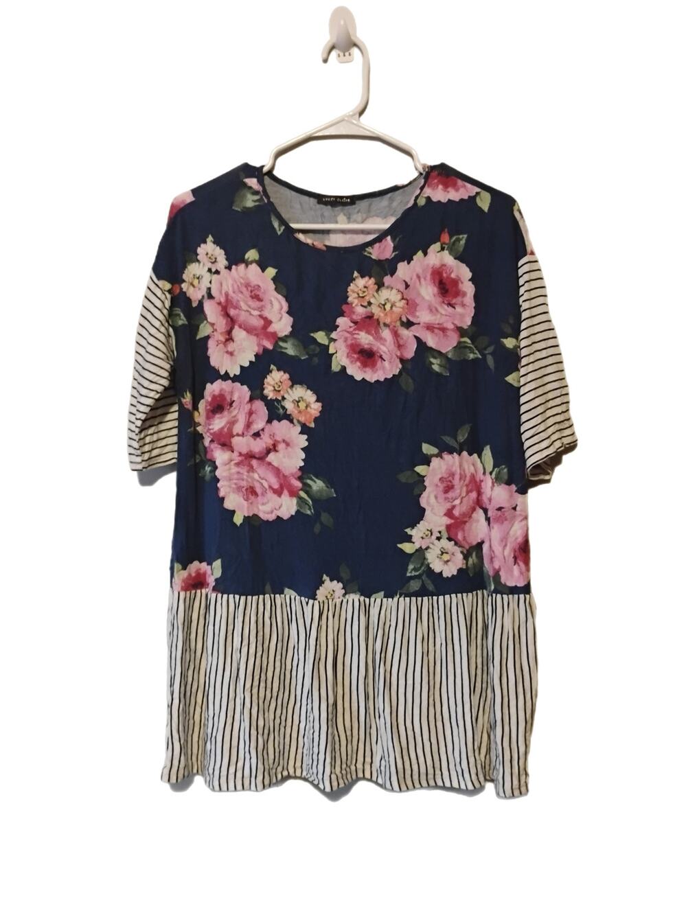 Sweet Claire Women's Shirt Size Large